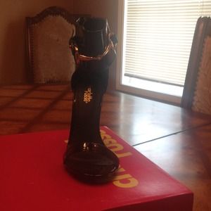 Beautiful Gucci look-alike