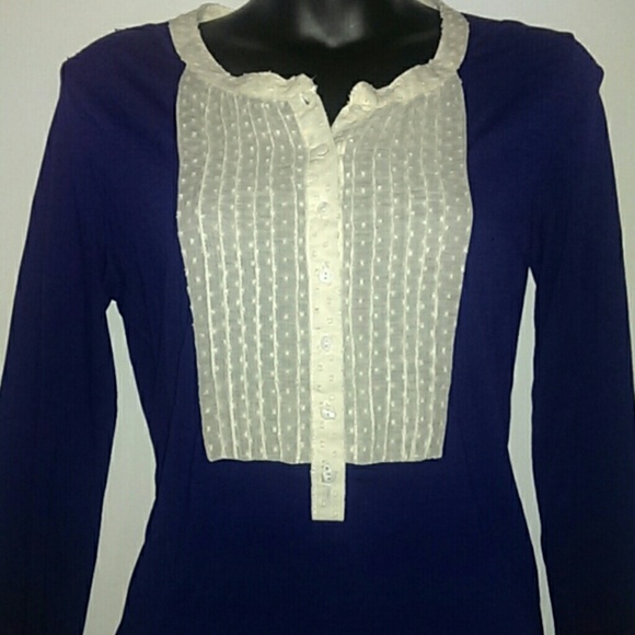 Crown of Hearts Top - Picture 2 of 4