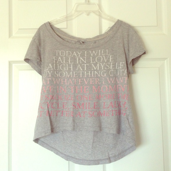 Cute Gray Top with Quote