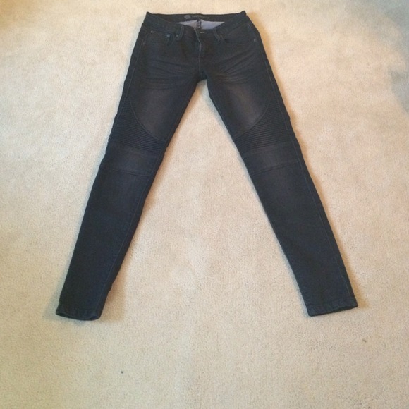 Black monrada jeans