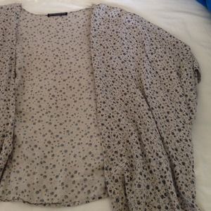 ON HOLDBrandy melville floral kimono top