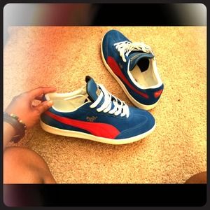 Men's Puma tennis shoes