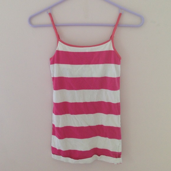 💕2 Tanks💕 - Picture 2 of 4