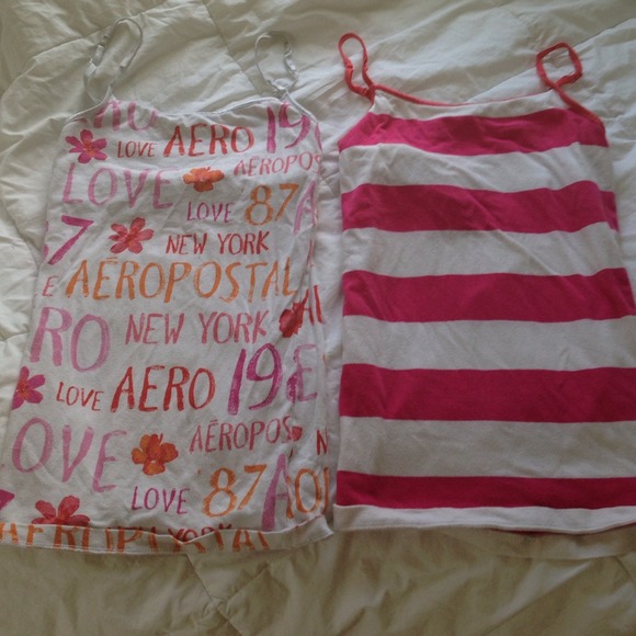 💕2 Tanks💕 - Picture 4 of 4
