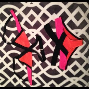 Triangle Cutout Spaghetti Bikini Set (top&bottom)