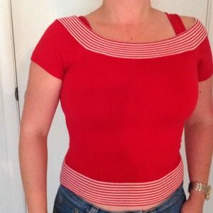 Red and white top built-in straps & rounded collar