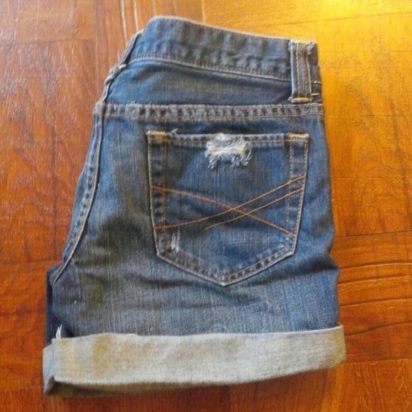 Aero shorts like new