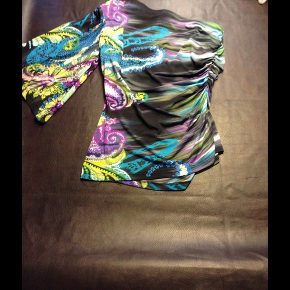 One sleeve top