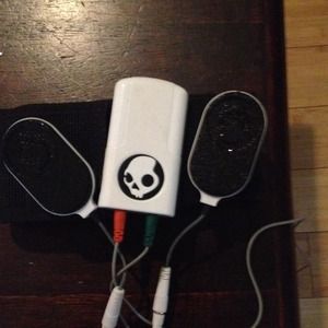 Skull candy speakers n mp3.