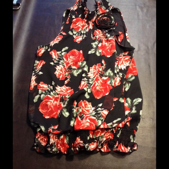 Rose top