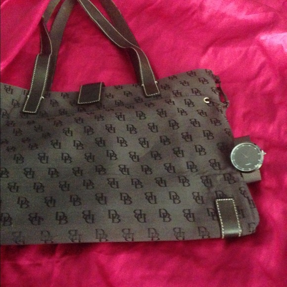 Bundle of the Quartz Watch & Dooney & Bourke Purse