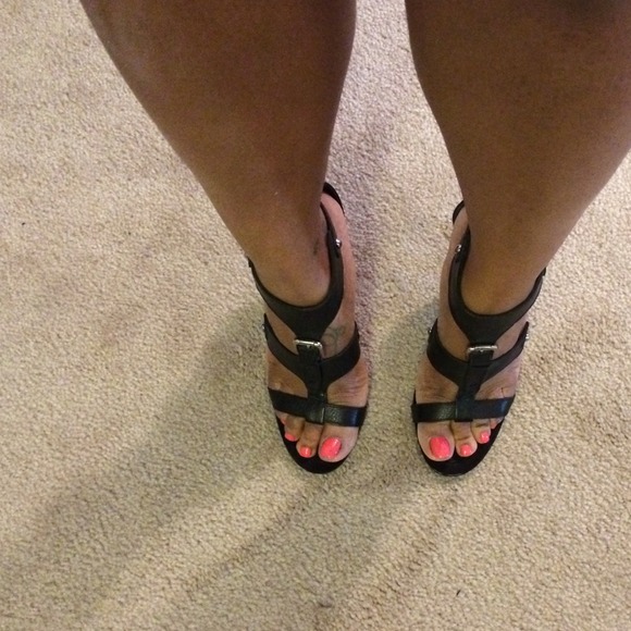 Black Sandals/Pumps