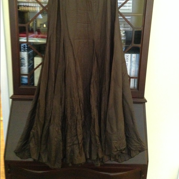BUNDLED w/ silky blk & silver dress/skirt SOLD‼️