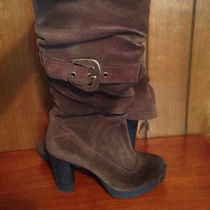 Suede Nine West boots