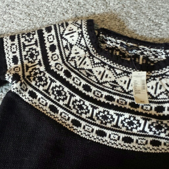American Eagle winter sweater