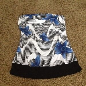 Body central tube top