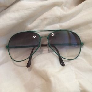 Green Ralph Lauren Aviator Sunglasses with Case