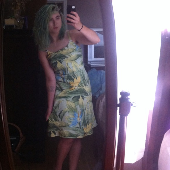 ~Tommy Bahama Dress~