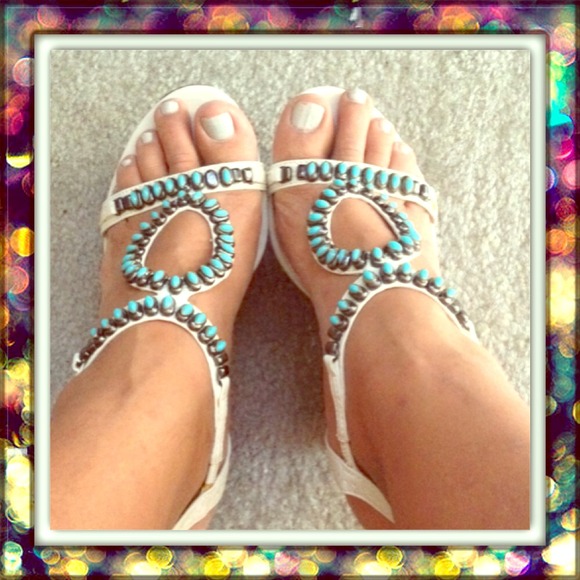 Bakers Wedge heel size:10