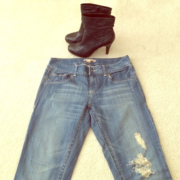 Ripped Skinny Jeans!!