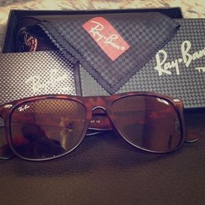 RayBan Brand Leopard Print Sun Glasses.