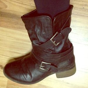 ⚡️FINAL PRICE⚡️ Candie's Buckle Boots