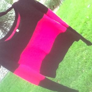 💗Aeropostale black and pink knit sweater💗