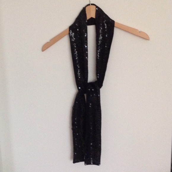 Ann Taylor loft sequin scarf -RSVD
