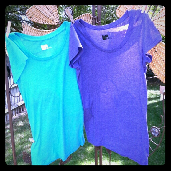 Papaya Tops - Bundle for @mcmreno 2 Everyday T-shirts & blue rac