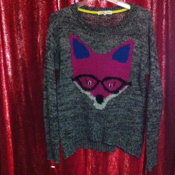 Oversized fox sweater
