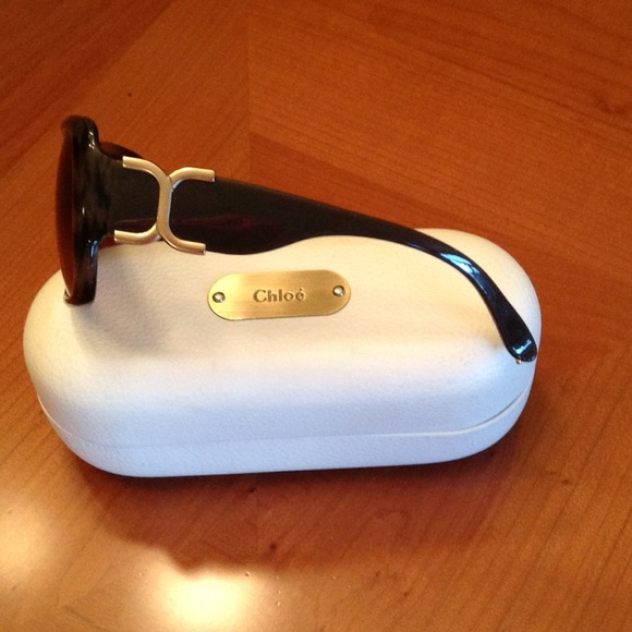 Chloe Accessories - OH HOLD CHLOE Stunning Authentic Sunnies!