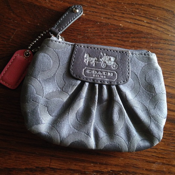 Authentic Coach coinpurse