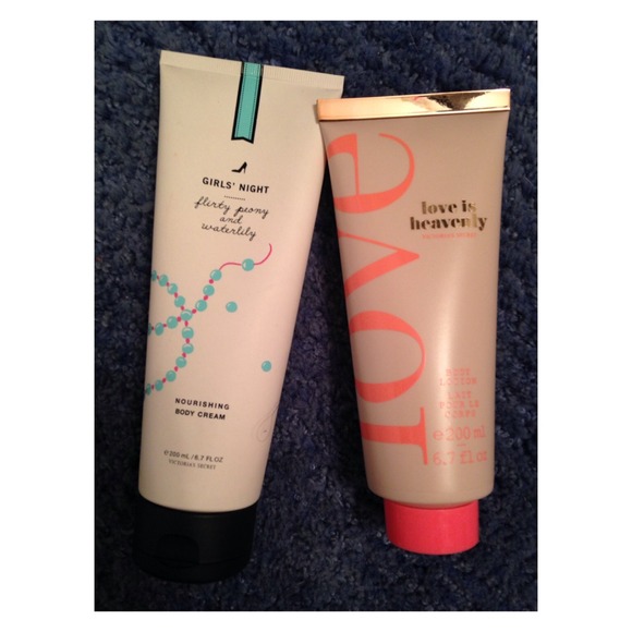 💕 VS Love is Heavenly Lotion 💕
