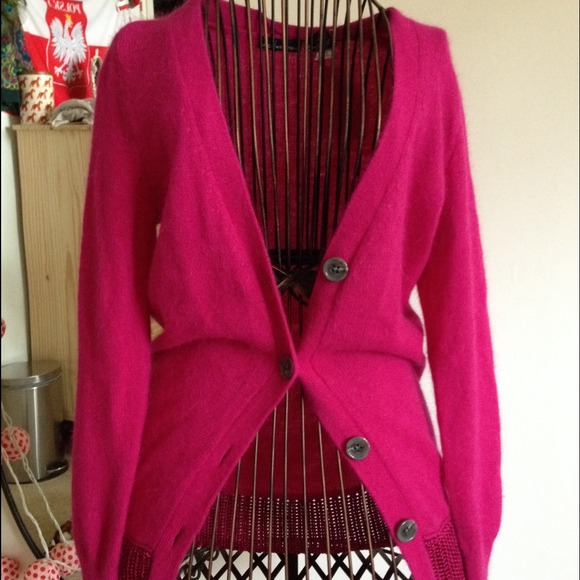 ❌SOLD❌Moda International hot pink cardigan