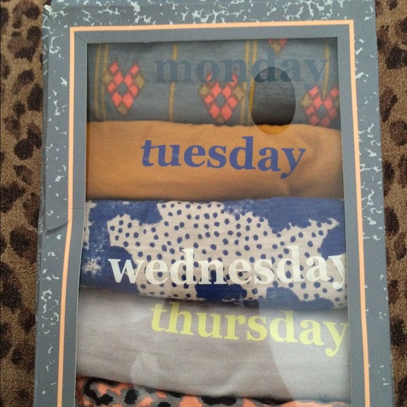 Weekday colorful panties