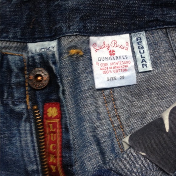 ✂️✂️Price Cut!! Brand new Lucky Jeans