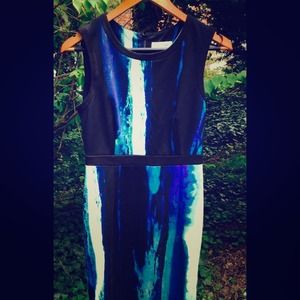 Sleeveless Abstract Dress