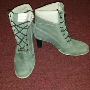 Timberland heeled boots!