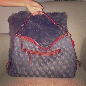Dooney & Bourke Purse