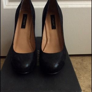 Ann Taylor Black Heel Size 6.5