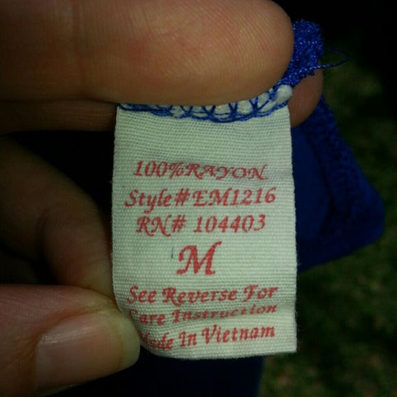 SOLD IN BUNDLE TO @JENEROZE w/ Buttons Down back - Picture 4 of 4
