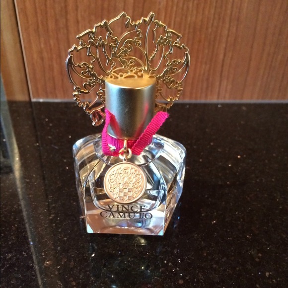 Vince Camuto Perfume