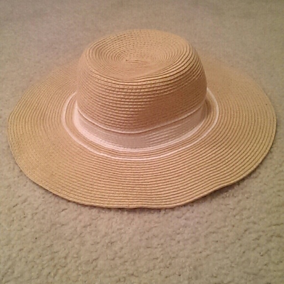 Sun hat - Picture 2 of 3