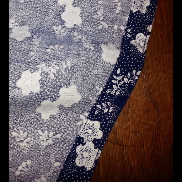 🎉🎉HOST PICK🎉🎉💥Vintage Peasant Dress💥 - Picture 3 of 3