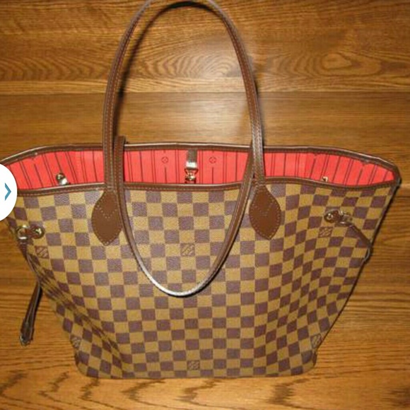 Authentic LV Neverfull MM THURSDAY ONLY 600 PALPAY