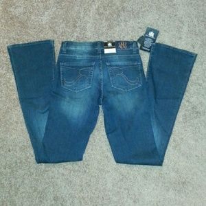 Rock & Republic NWT Size 0M jeans