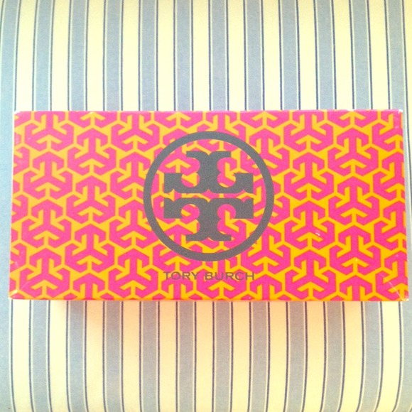 Tory Burch Shoe Box