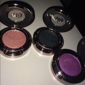 BUNDLE OF 3 URBAN DECAY EYESHADOWS