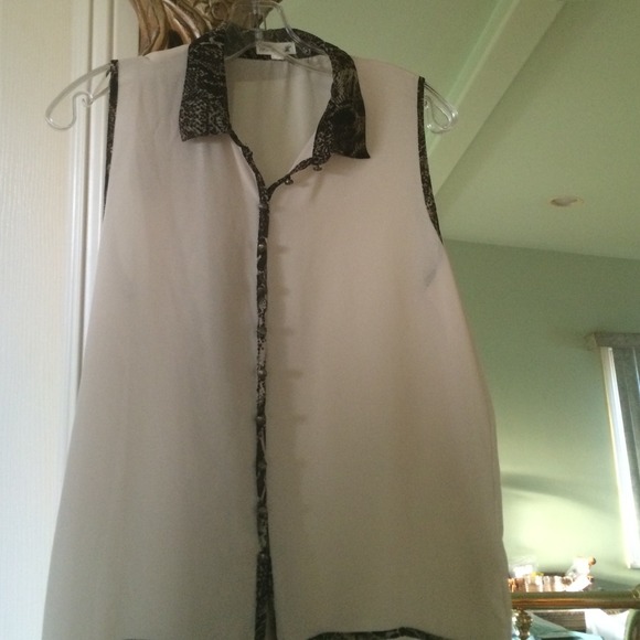 Sleeveless Snake Pattern Blouse