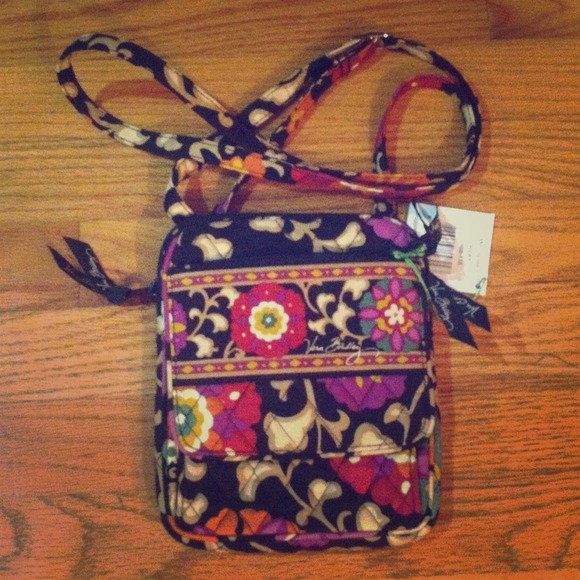 ❌SOLD❌Vera Bradley Mini Hipster Suzani